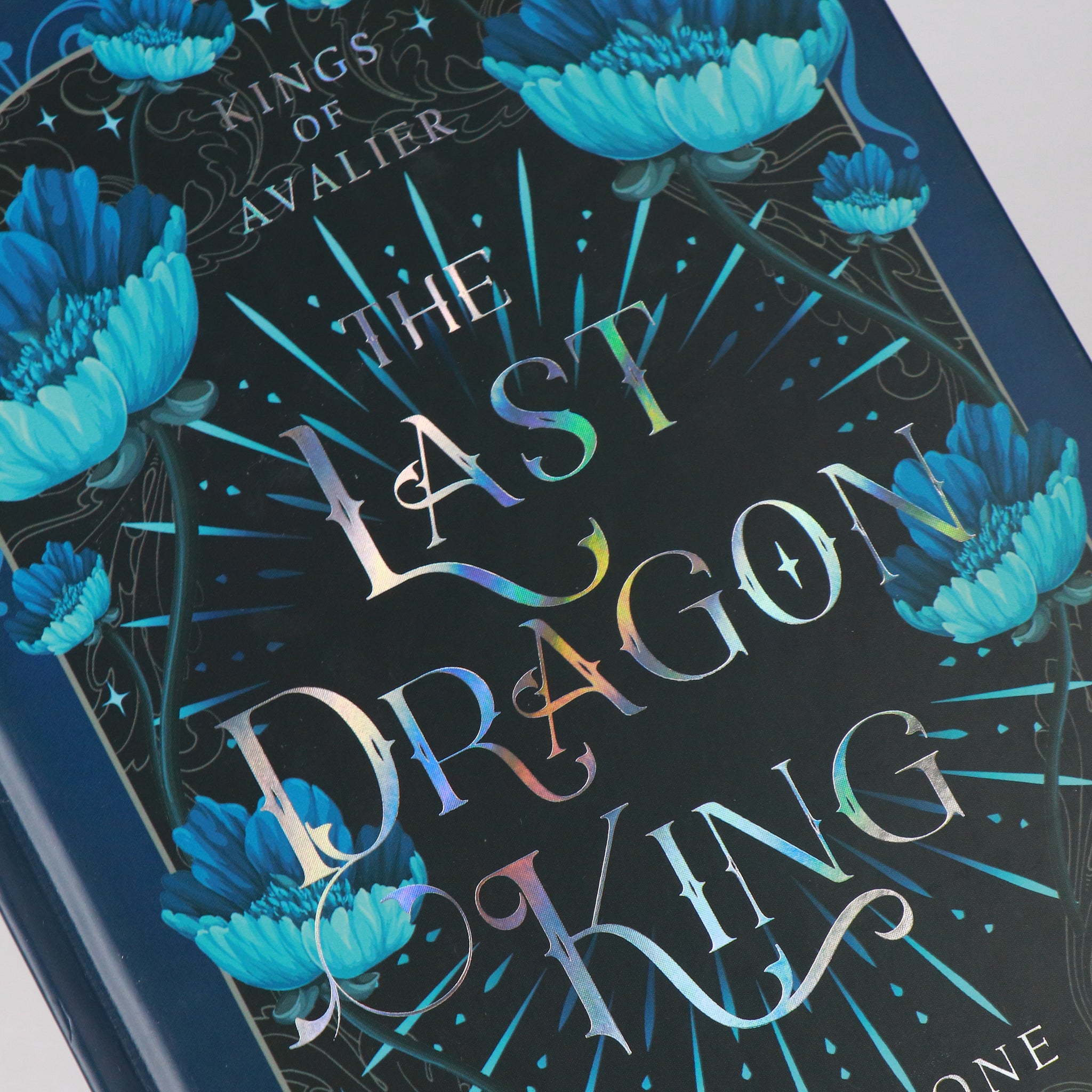 Kings of Avalier Collector's Edition BOXED SET